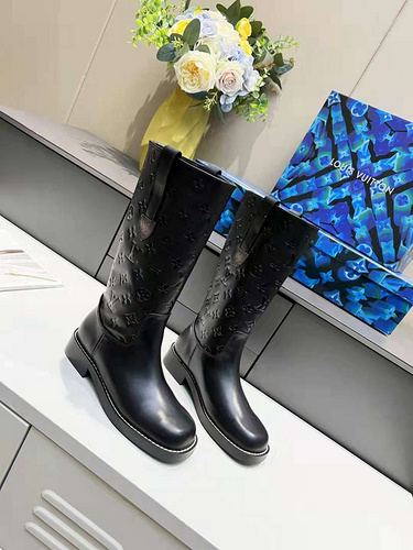 Louis Vuitton Leather Boots Wmns ID:20221117-366